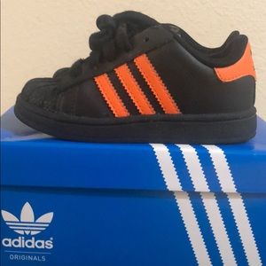 Little kids adidas superstar